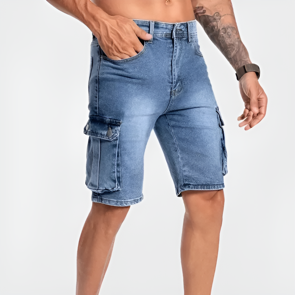 Momount herrecargoshorts i denim – stretch og knælængde med klaplommer