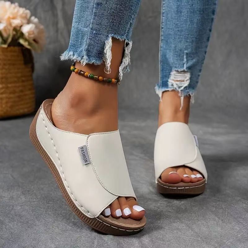 Momount platform kile-sandaler dame – brun læder med åben tå og mule-design