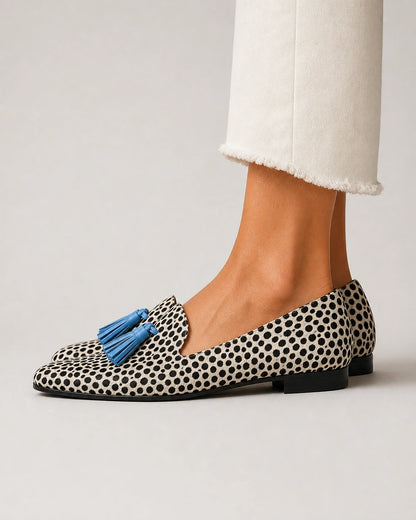 Damskie mokasyny animal print z niebieskimi chwostami — zdjęcie produktu 4