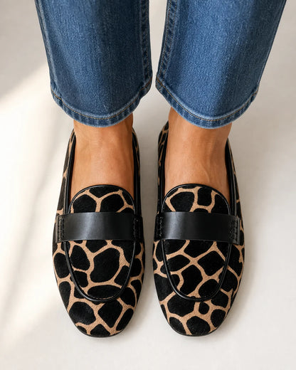 Mocasini animal print de damă cu bordură neagră — imagine de produs 5