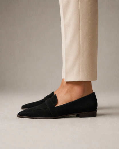 Mocassins de senhora pretos pontiagudos com pala — imagem do produto 4