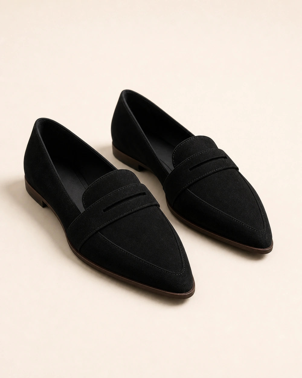 Mocassins de senhora pretos pontiagudos com pala — imagem do produto 9
