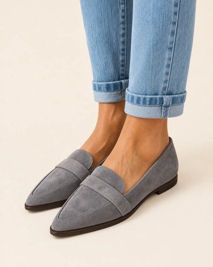 Mocassins de senhora pretos pontiagudos com pala — imagem do produto 10