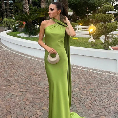 Ottavia | Maxikjole Drapéret Satin Enskuldret Caped Aften